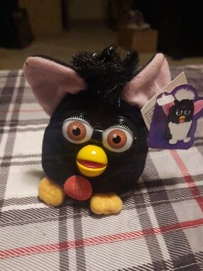 Vintage Tiger brand 1999 Furby keychain works